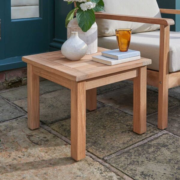 Salcey_Lounging_Side_Table